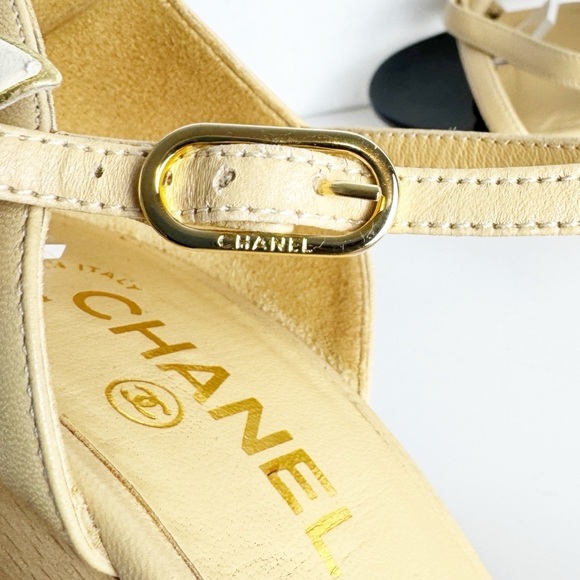 Chanel bi-color strappy camellia wing heels size 38 - Picture 4 of 11